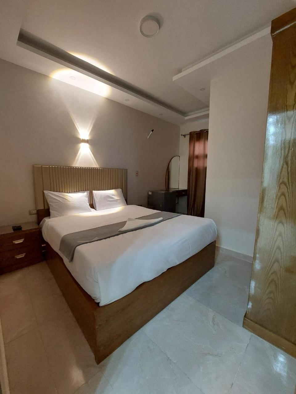 Hotel Regent Pyramids View à Kafret el-Gabal Extérieur photo