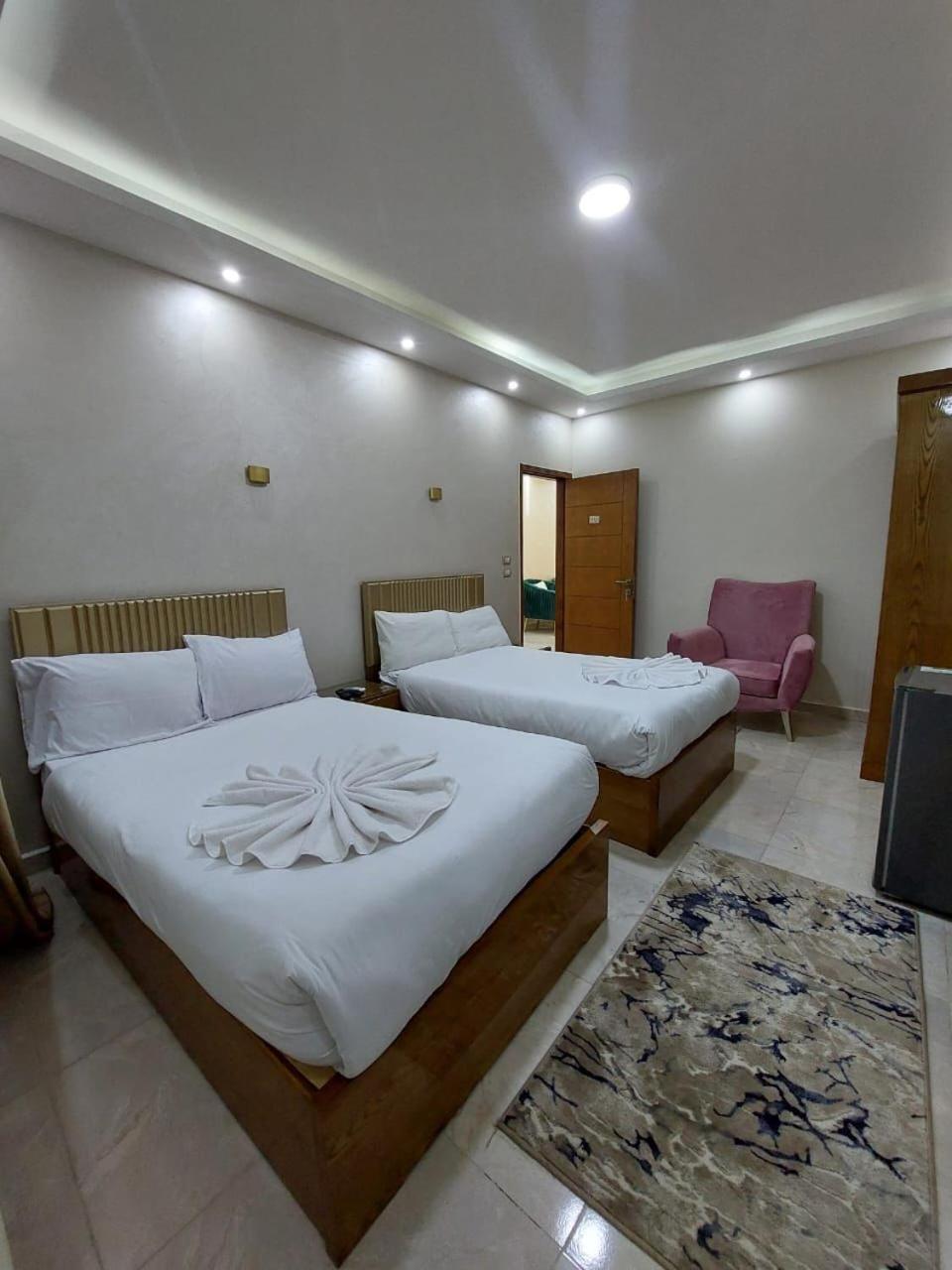 Hotel Regent Pyramids View à Kafret el-Gabal Extérieur photo